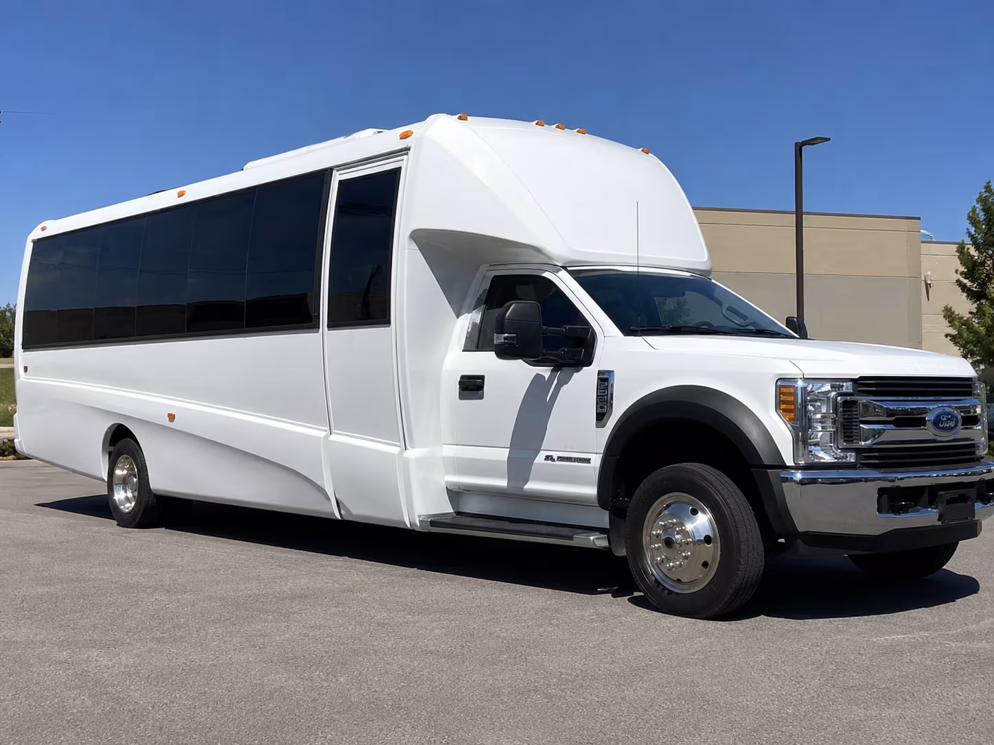 kissimmee airport transportation onboard seating