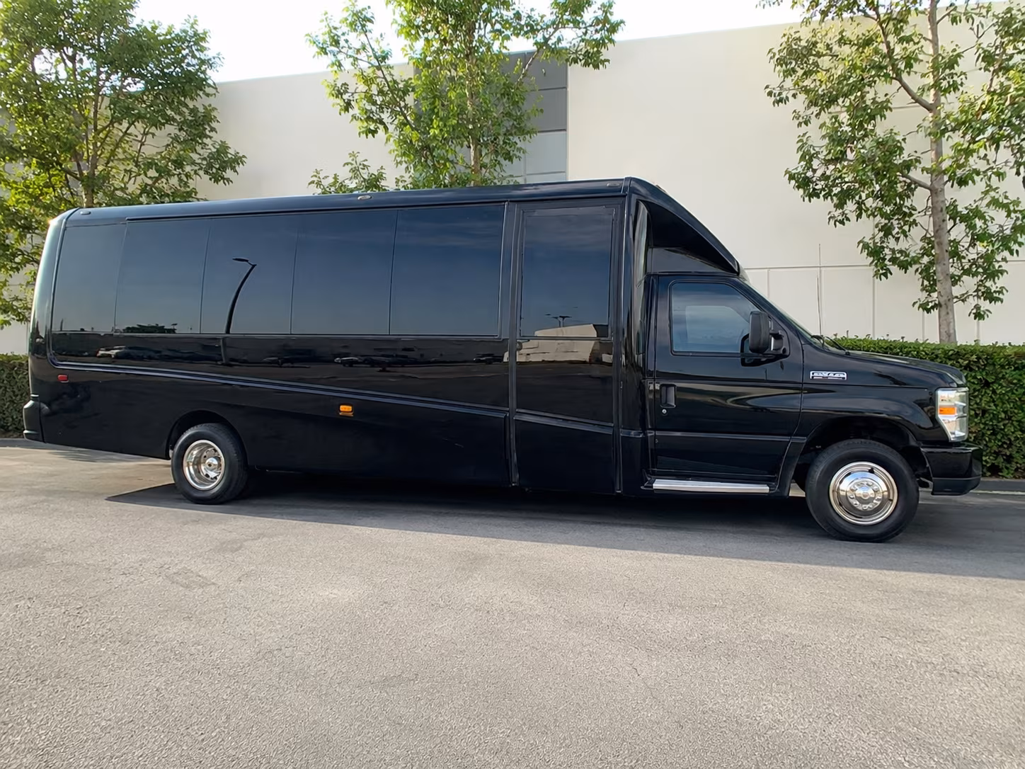 kissimmee prom transportation onboard seating