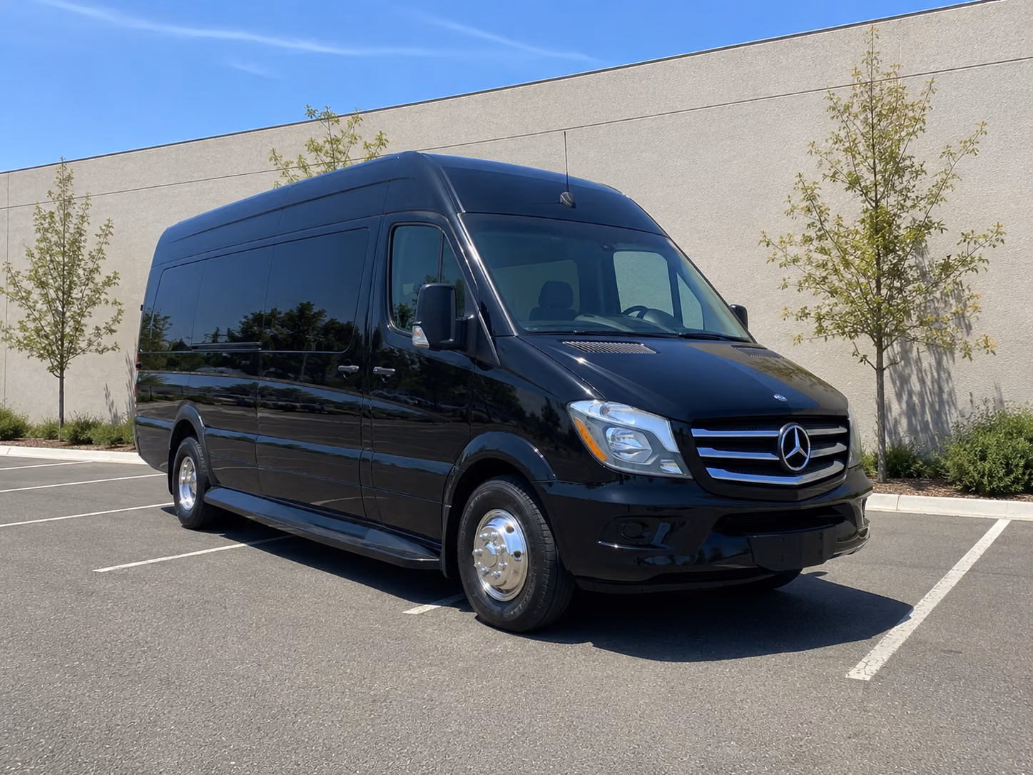 kissimmee sporting event transportation onboard seating