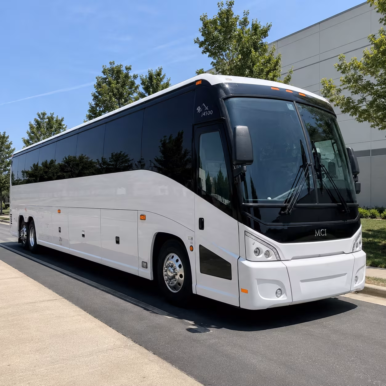 kissimmeecharterbusservices com is here for employee shuttles along the i 4 and us 192 corridors