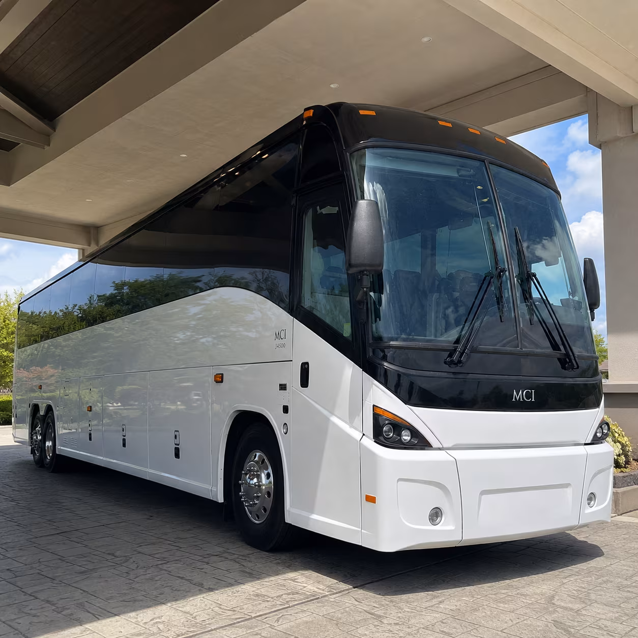 shuttle personnel between the kissimmee armory and training sites across osceola county